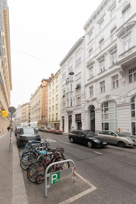 Neustift Deluxe Apartment Wien Ngoại thất bức ảnh